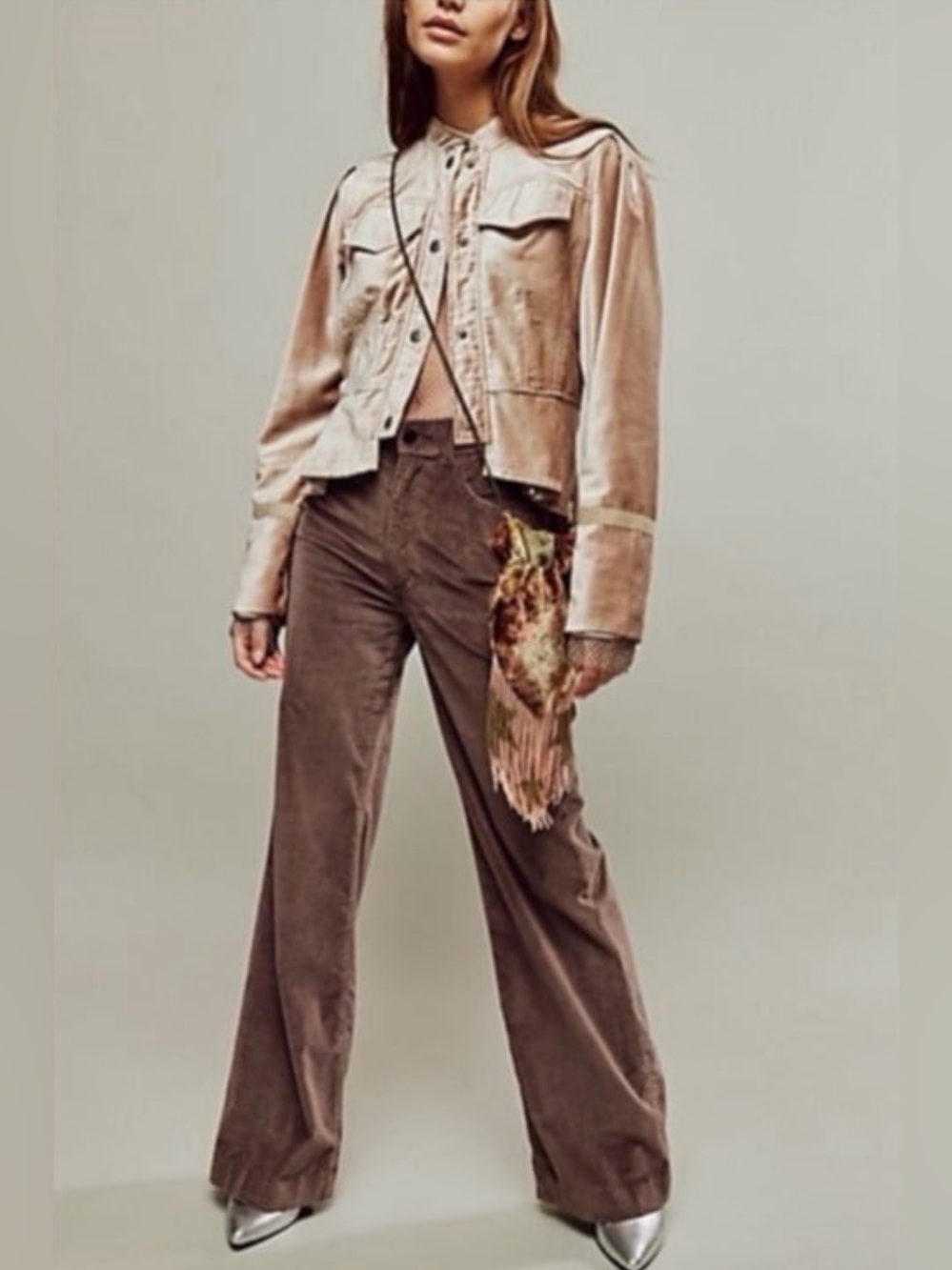 Free People Ballet Racer Jacket Cropped Velvet
Ruffled Champagne Rose Size: XL - Picture 2 of 10